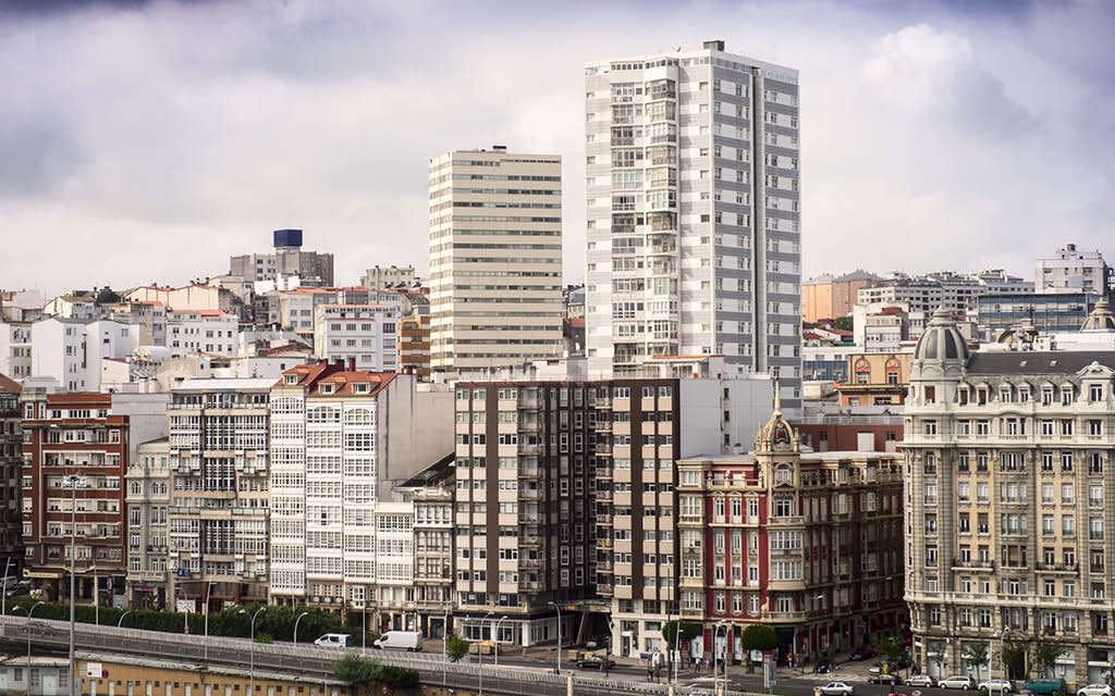 Qué ver en A Coruña en un día: la ciudad desde el puerto